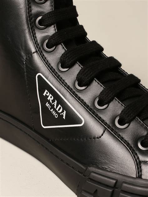 prada shoes for men online.